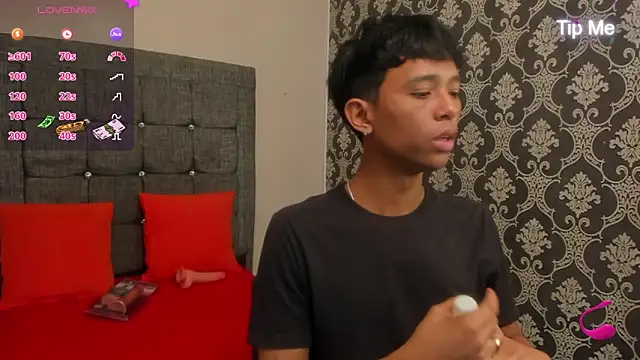 Little Twink19x online show from 20, 5, 2026