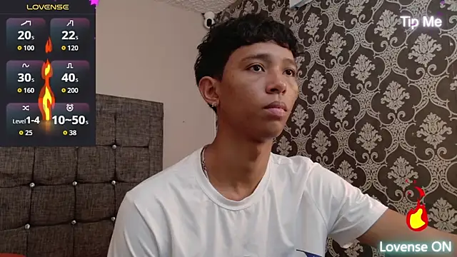 Little Twink19x online show from 24, 5, 2026