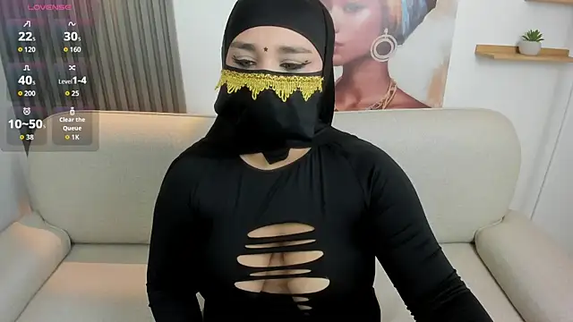 Snapshot of Samira_Zayd chatting on 9, 8, 2026 Samira Zayd online show from 9, 8, 2026