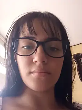 sara cute so online show from 5, 6, 2026