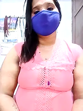 Tamil Romantic queen online show from 22, 3, 2026
