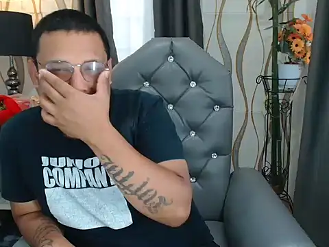 Snapshot of victoriacock69 chatting on 19, 2, 2026 victoriacock69 online show from 19, 2, 2026