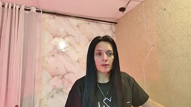 QueenSallyDesire online show from 21, 3, 2026