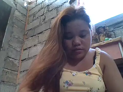 Snapshot of sweetlyn31 chatting on 18, 6, 2026 sweetlyn31 online show from 18, 6, 2026