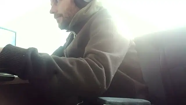 Snapshot of truble78 chatting on 25, 2, 2026 truble78 online show from 25, 2, 2026