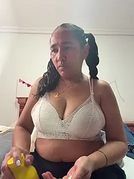 CrystalIvy online show from 24, 3, 2026