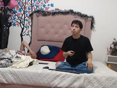 crissfer1 online show from 2, 3, 2026