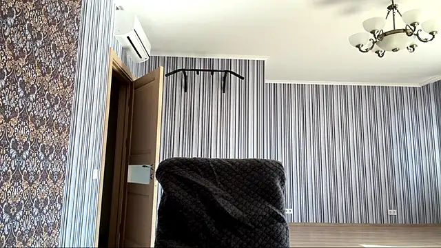 poly princess online show from 20, 3, 2026