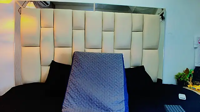 Snapshot of Lana_Sliim chatting on 24, 3, 2026 Lana Sliim online show from 24, 3, 2026