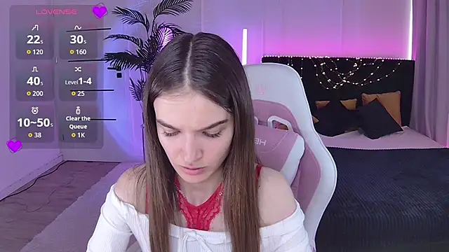 Ann Wood online show from 26, 6, 2026