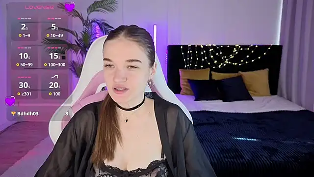 Ann Wood online show from 30, 7, 2026