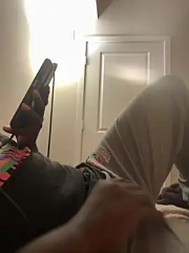 Snapshot of makeherfeelg chatting on 22, 2, 2026 makeherfeelg online show from 22, 2, 2026