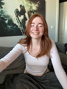 HoneyBunny18 online show from 1, 4, 2026