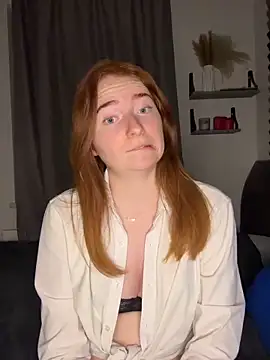 HoneyBunny18 online show from 9, 4, 2026