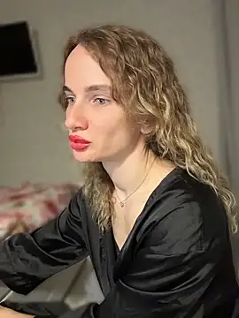 AinyrVixxen online show from 8, 4, 2026