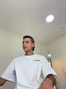 Snapshot of dominicjonnes chatting on 24, 2, 2026 dominicjonnes online show from 24, 2, 2026