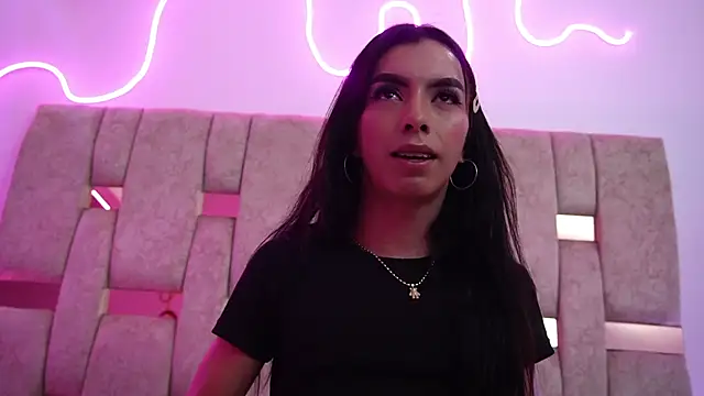 Fernanda thail  online show from 17, 3, 2026