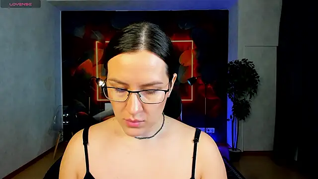 Snapshot of asti_bubbles chatting on 3, 3, 2026 asti bubbles online show from 3, 3, 2026