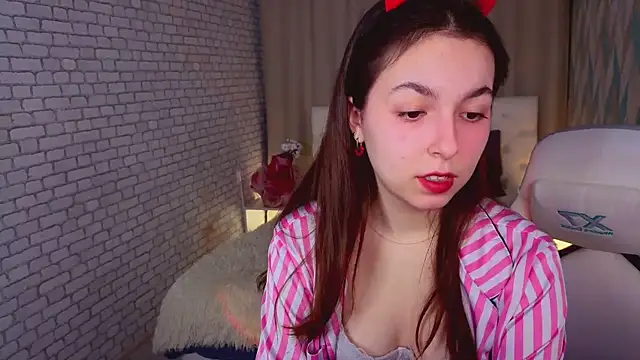 BellaThery online show from 18, 3, 2026