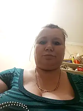 KiraStanton online show from 22, 2, 2026