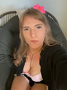 TiffyRose online show from 25, 2, 2026