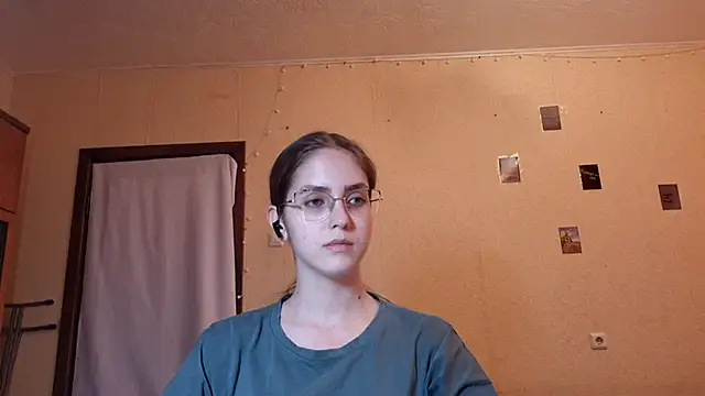 Katelemon online show from 21, 6, 2026