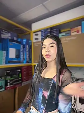 Snapshot of Ambarina_ chatting on 10, 7, 2026 Ambarina online show from 10, 7, 2026