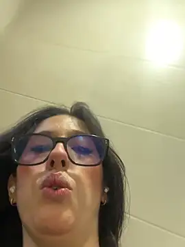Snapshot of susi_chimm chatting on 4, 5, 2026 susi chimm online show from 4, 5, 2026