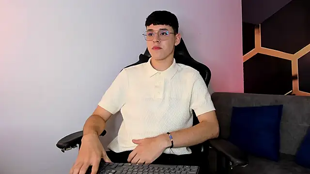 IanBlake  online show from 2, 3, 2026