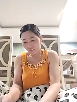 Snapshot of lris-Beauty77 chatting on 24, 2, 2026 lris-Beauty77 online show from 24, 2, 2026