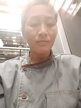 lris-Beauty77 online show from 16, 4, 2026