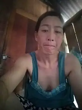Snapshot of lris-Beauty77 chatting on 11, 7, 2026 lris-Beauty77 online show from 11, 7, 2026