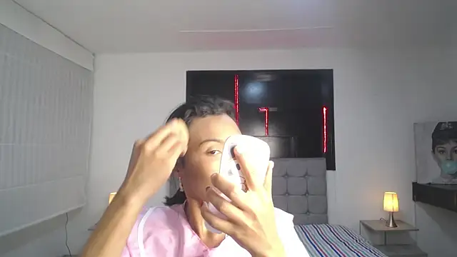 Wendy 1  online show from 8, 4, 2026