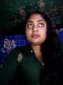 Snapshot of Aanushaka chatting on 28, 4, 2026 Aanushaka online show from 28, 4, 2026