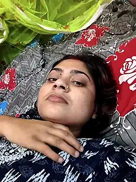 Snapshot of Aanushaka chatting on 10, 5, 2026 Aanushaka online show from 10, 5, 2026