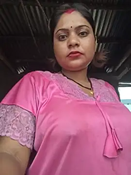 Snapshot of Aanushaka chatting on 9, 7, 2026 Aanushaka online show from 9, 7, 2026