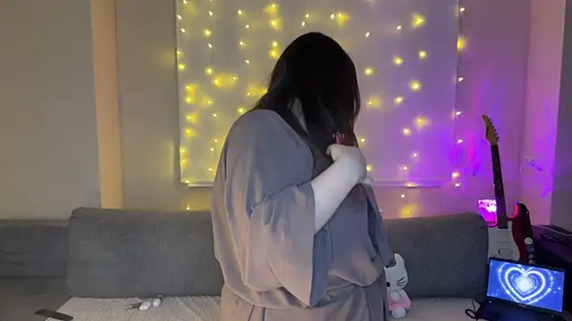 RiotKitten1 online show from 2, 3, 2026