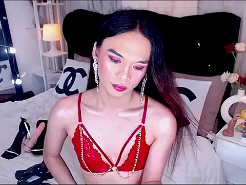 Snapshot of YzaHellsex chatting on 15, 4, 2026 YzaHellsex online show from 15, 4, 2026