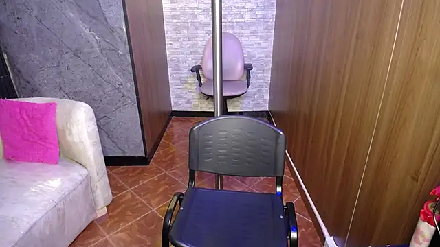 Aura cute  online show from 7, 3, 2026