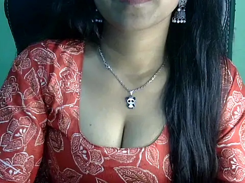 cute momo love online show from 29, 3, 2026