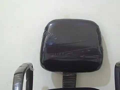 Snapshot of cute_momo_love chatting on 27, 5, 2026 cute momo love online show from 27, 5, 2026