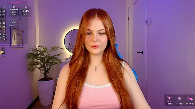 Elle Funning online show from 25, 3, 2026