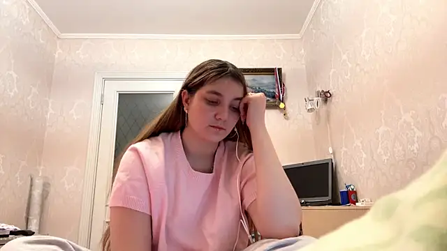 Snapshot of JanineThielman chatting on 1, 6, 2026 JanineThielman online show from 1, 6, 2026