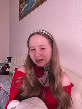 cutefoxieee online show from 17, 5, 2026