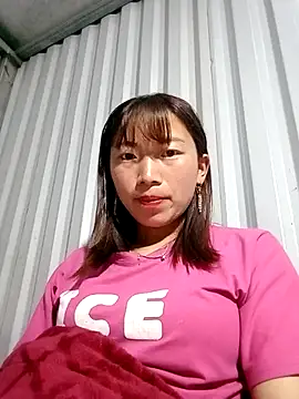 Xuka-xx online show from 25, 2, 2026