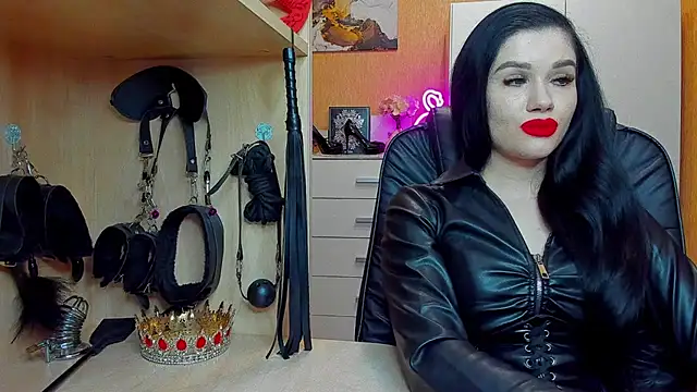 KristiTopxx online show from 14, 4, 2026