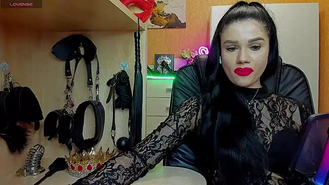 Snapshot of KristiTopxx chatting on 10, 5, 2026 KristiTopxx online show from 10, 5, 2026