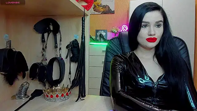 Snapshot of KristiTopxx chatting on 11, 5, 2026 KristiTopxx online show from 11, 5, 2026