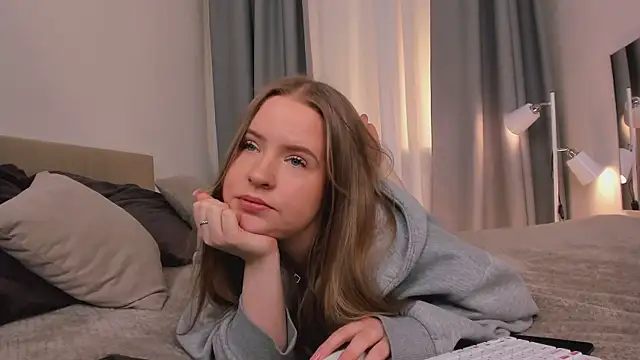 Arya Thomas online show from 24, 3, 2026