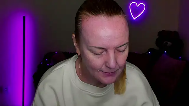 Bella soulmate online show from 18, 4, 2026